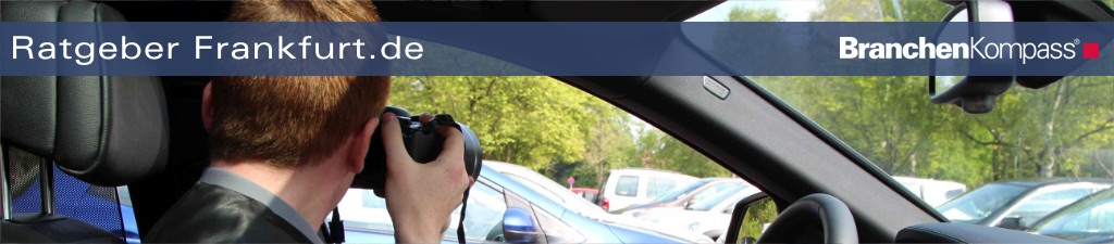 Ein Detektiv der Detektei Lentz in Frankfurt observiert im Außendienst mögliche Aktivitäten bei Verdacht auf Homeoffice Betrug in Frankfurt