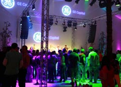 Tanzbühne mit anspruchvoller Lightshow